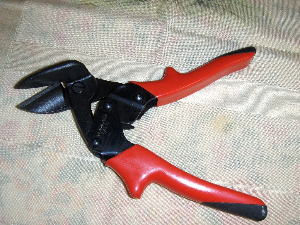 Cisaille seuil Romus 93400 comme neuve., Enlèvement ou Envoi, Comme neuf, Outillage ou Accessoires, Autres marques