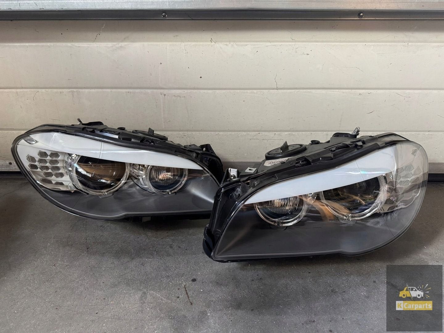 7203252, BMW S rie 5 F10 F11, phare bi-x non gauche/droite,, Autos : Pièces & Accessoires, Éclairage, Petuelring 130
80788  Munich, DE