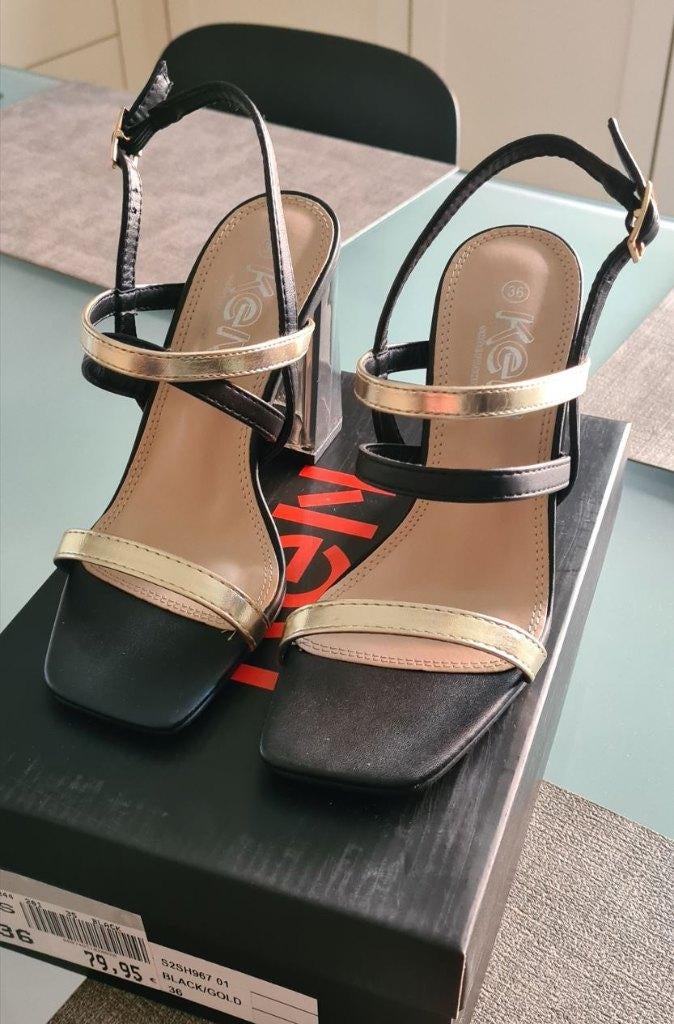 Hakkenschoenen  Maat 36  Doorzichtige hak., Kleding | Dames, Zwart, Ophalen of Verzenden, Zo goed als nieuw, Schoenen met hoge hakken