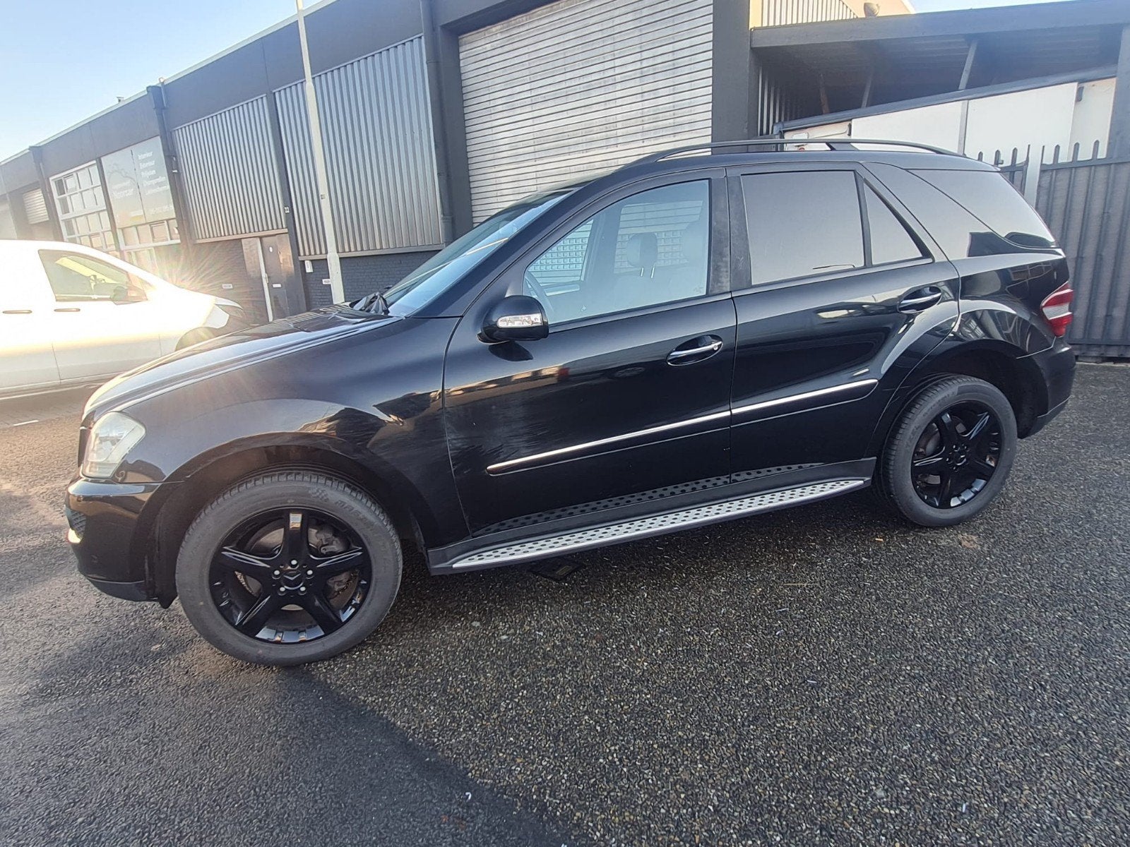 Mercedes ML320 CDI, Auto's, Mercedes-Benz, Automaat, Zwart, Zwart, Diesel