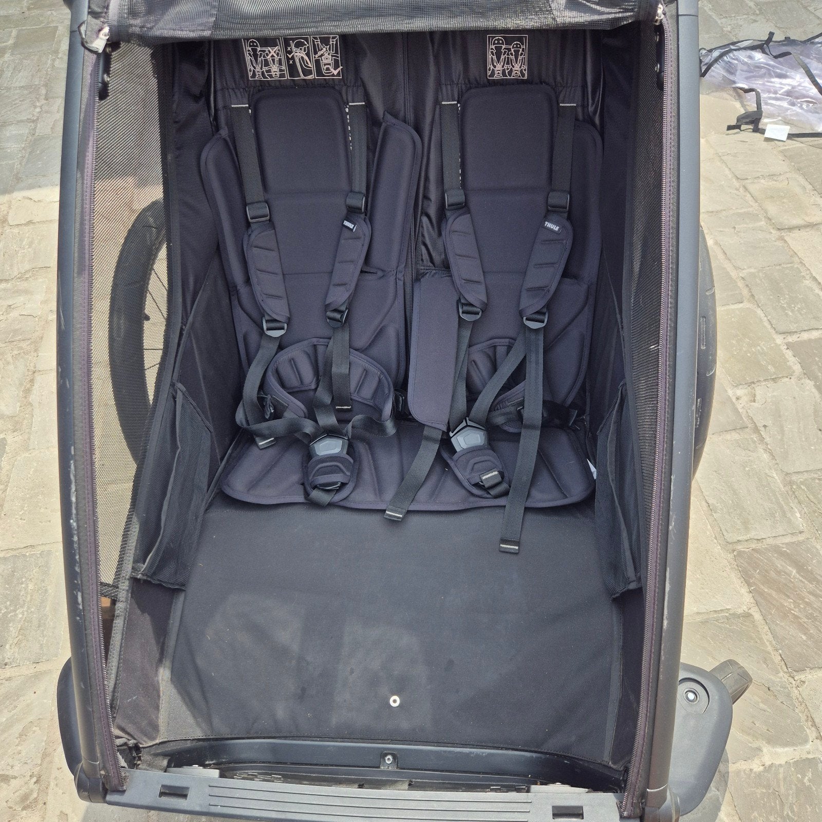 fietskar Thule chariot sport 2, Enfants & Bébés, Enlèvement, Protection de pluie