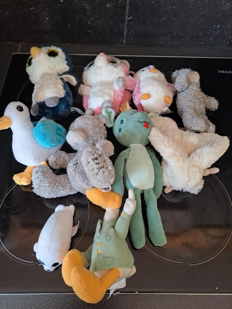 Lot hondenspeelgoed te koop, Ophalen