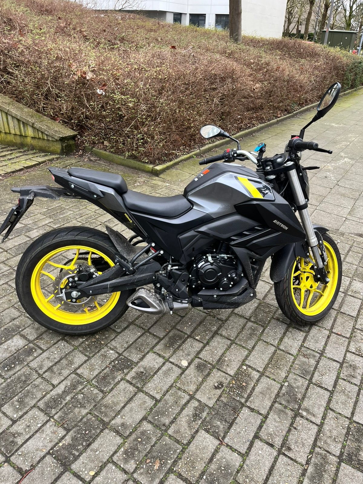 Motron nomad 125cc, Motos, Motos | Yamaha, Particulier, Neuf