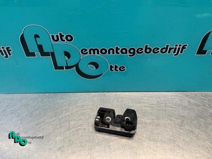 Slotmechaniek Achterklep van een Volkswagen Golf (Golf 91-), Gebruikt, -, Volkswagen, -