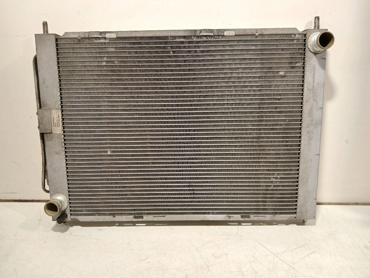 Airco condensor Renault Wind, Onderdelen@venauto.nl, Van der Ven Autorecycling B.V., Ettenseweg 76, 4706 PB Roosendaal, The Netherlands