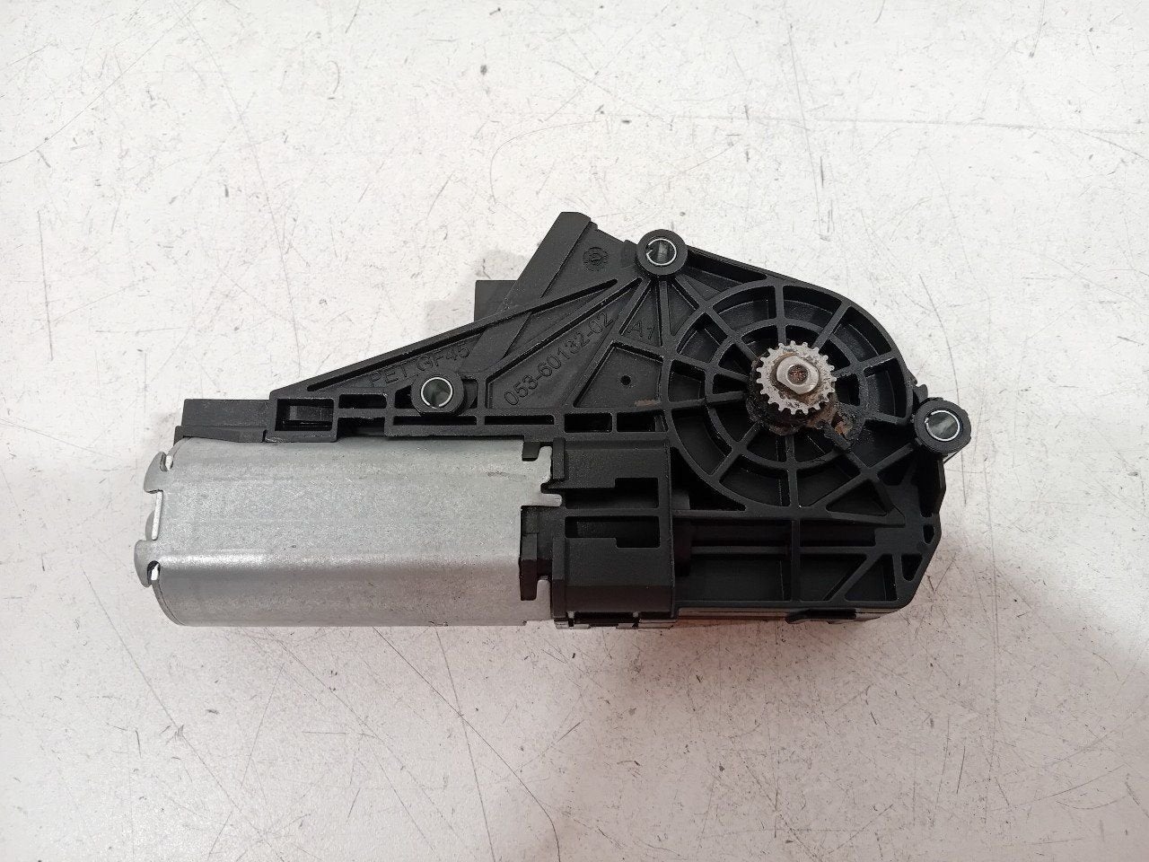 Motor open dak BMW 5 serie, Auto-onderdelen, Onderdelen@venauto.nl, Van der Ven Autorecycling B.V., Gebruikt, Ettenseweg 76, 4706 PB Roosendaal, The Netherlands