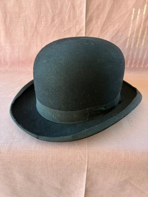 Chapeau melon noir Le Plumet, Enlèvement ou Envoi