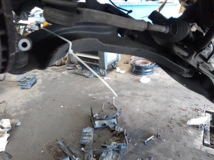 Bras de suspension avant gauche d'un Renault Clio, -, Renault, -, 3 mois de garantie