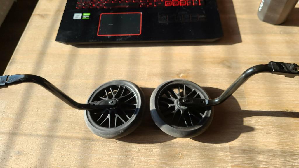 Btwin zijwieltjes kinderfiets, Ophalen, Zo goed als nieuw, Minder dan 16 inch, Zijwieltjes