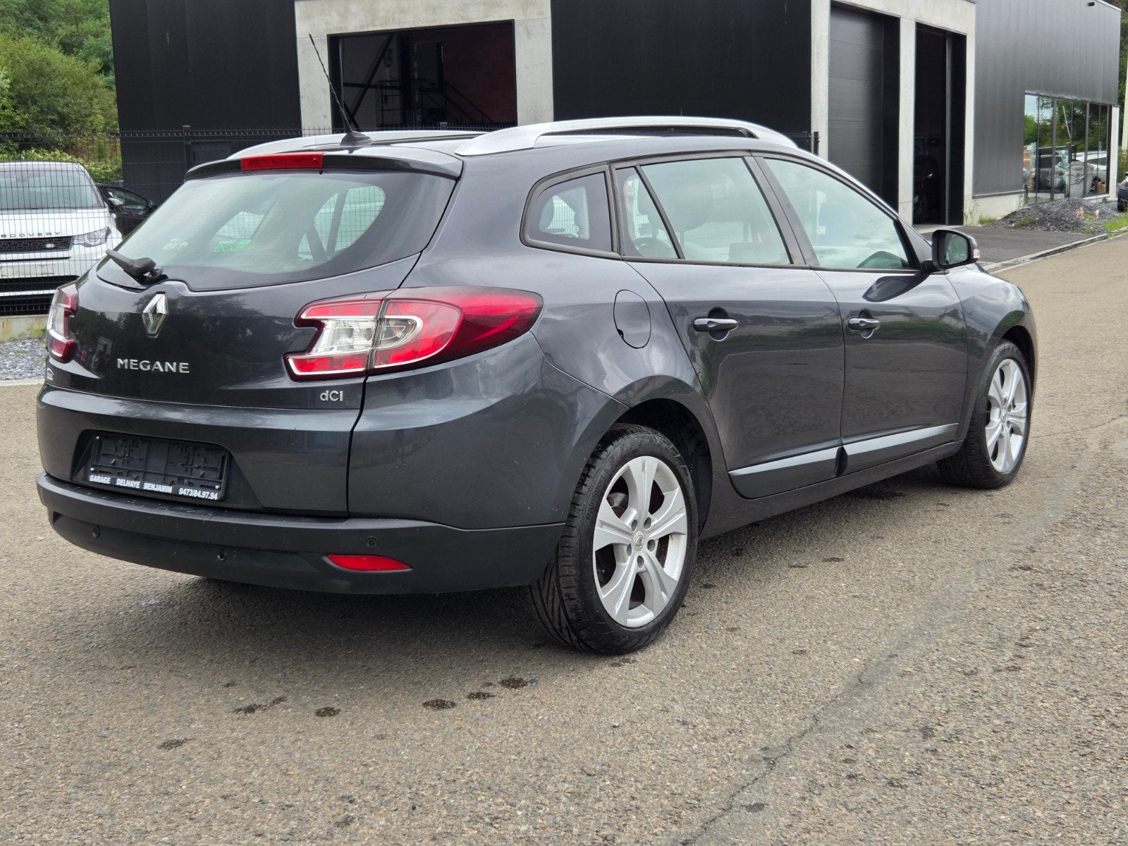 Renault Mégane 3 Limited 1 5 Dci Klaar om in te schrijven!, Auto's, Euro 5, Stof, Zwart, 4 cilinders
