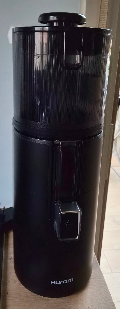 Hurom H400 Slowjuicer Matzwart als nieuw, Enlèvement ou Envoi, Comme neuf, Électrique, Presse-agrumes lent