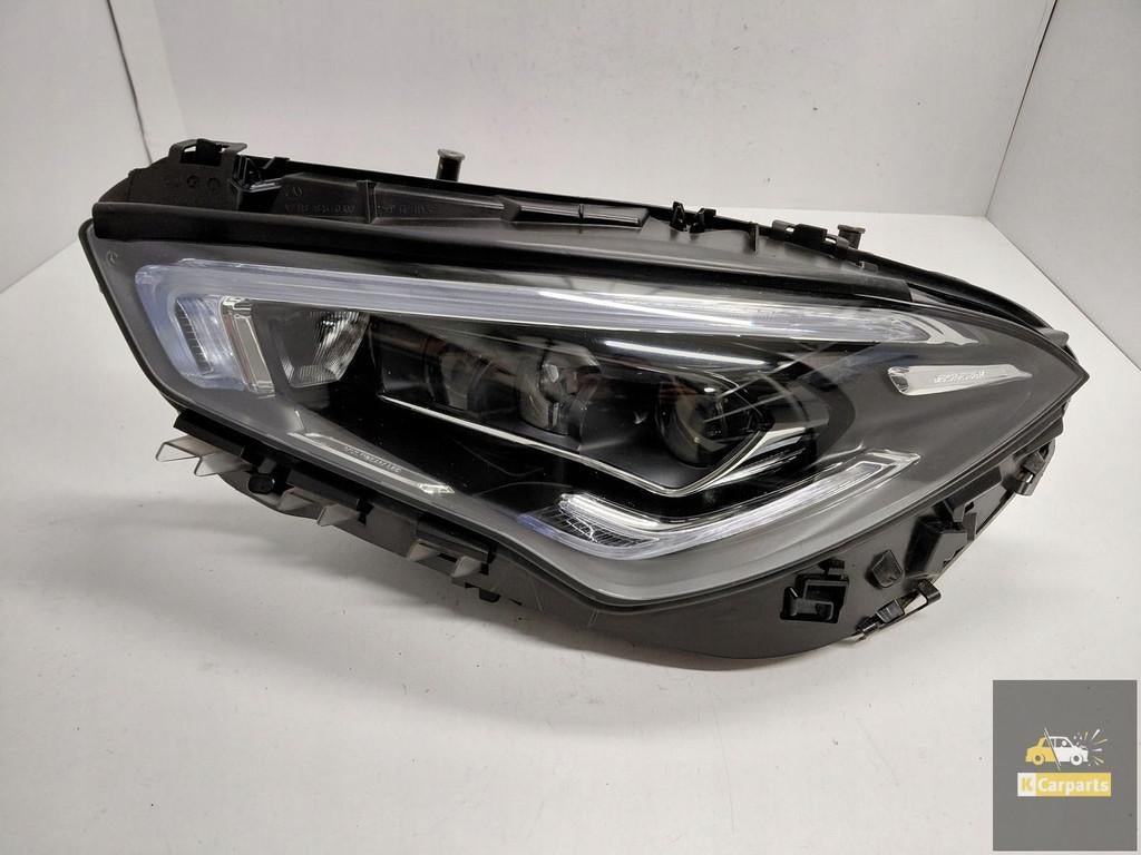 A1189066901, Mercedes CLA W118 Multiboomlicht links, Gebruikt, Mercedes-Benz AG, Mercedes-Benz, Mercedesstrasse 120
70372  Stuttgart, DE