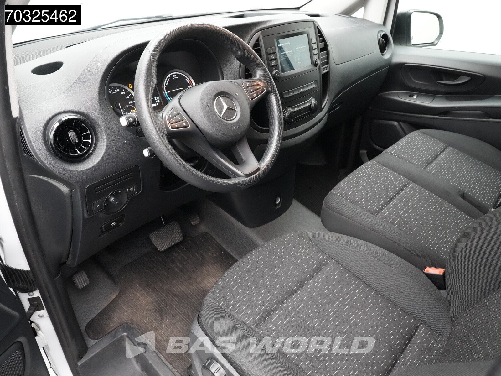 Mercedes eVito 112 112 Elektrisch 66kWh 256km WLTP L2H1 Airc, Auto's, Automaat, Gebruikt, 116 pk, Wit