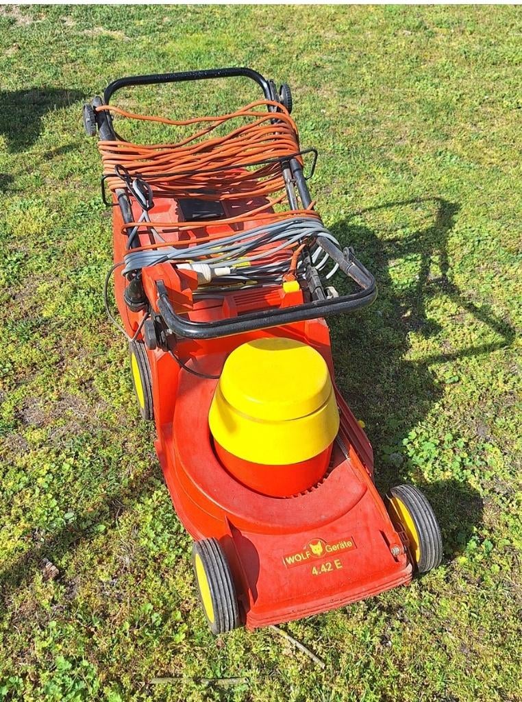 Grasmaaier Wolf Garten, Tuin en Terras, Grasmaaiers, Ophalen, Cirkelmaaier, Elektrische grasmaaier, Opvangbak