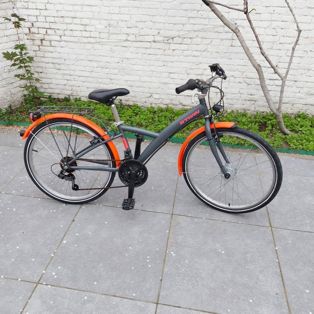 B'TWIN kinderfiets 24 inch, Ophalen, Zo goed als nieuw, 20 inch of meer, Betwin