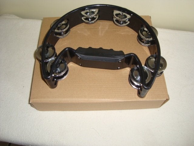 Tambourin semi-circulaire Dadi en noir. (nouveau, 20221873), Musique & Instruments, Enlèvement ou Envoi, Neuf, Autres types