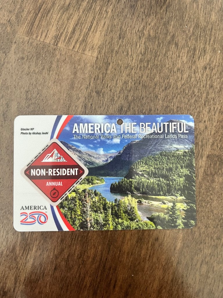 America the beautiful pass, Drie personen of meer