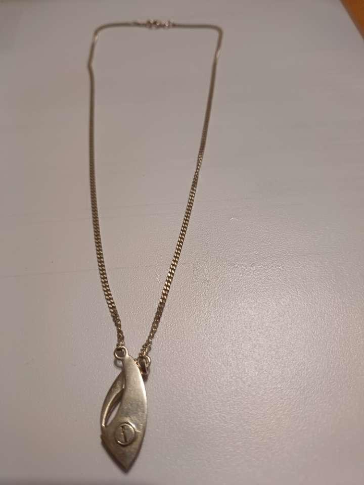 Ashanger met zilveren ketting, Handtassen en Accessoires, Gebruikt, Met edelsteen, Ophalen of Verzenden, Zilver