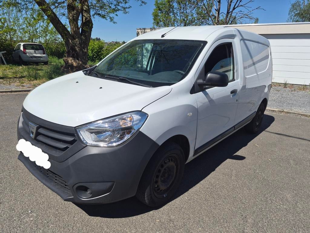 Dacia Dokker 2015 euro5b 1.5 dci 149.000km, Autos, Camionnettes & Utilitaires, Dacia, Euro 5, Achat, Boîte manuelle