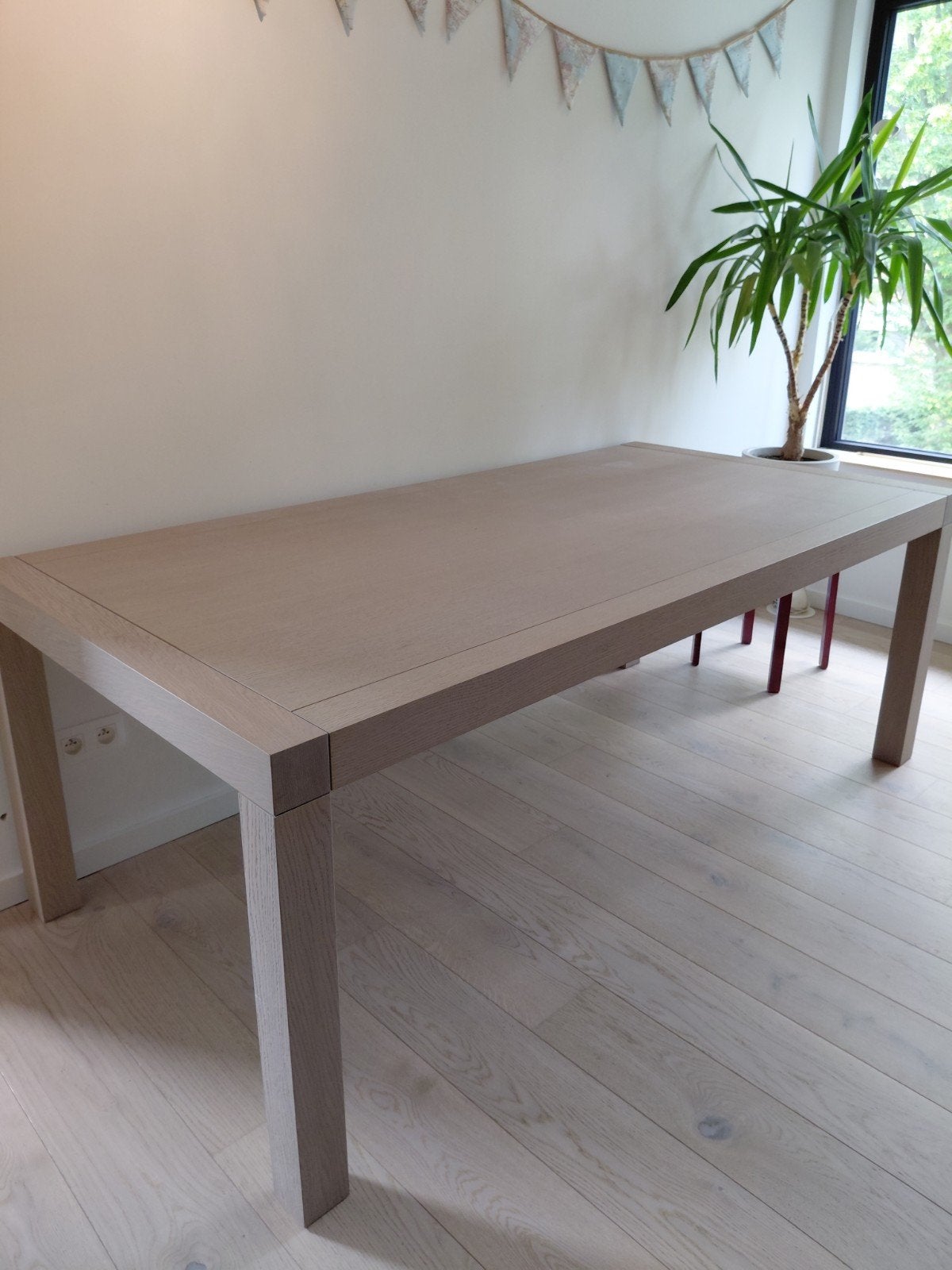 Eettafel, Ophalen, 50 tot 100 cm, Zo goed als nieuw, Vijf personen of meer