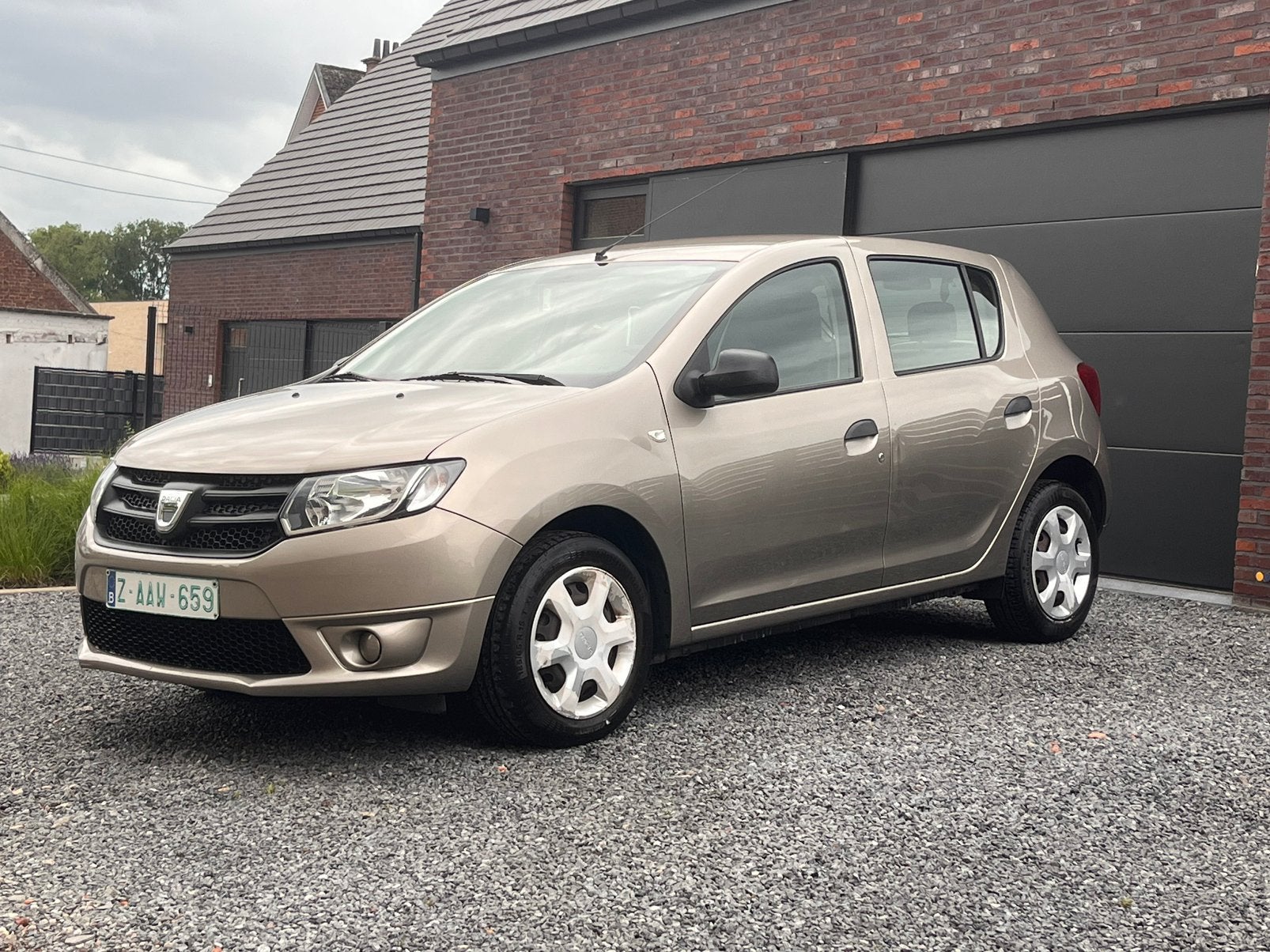 Dacia Sandero 1.0 benzine, 2013 bouwjaar, 81.000 km, Autos, Achat, 898 cm³, Entreprise, Boîte manuelle