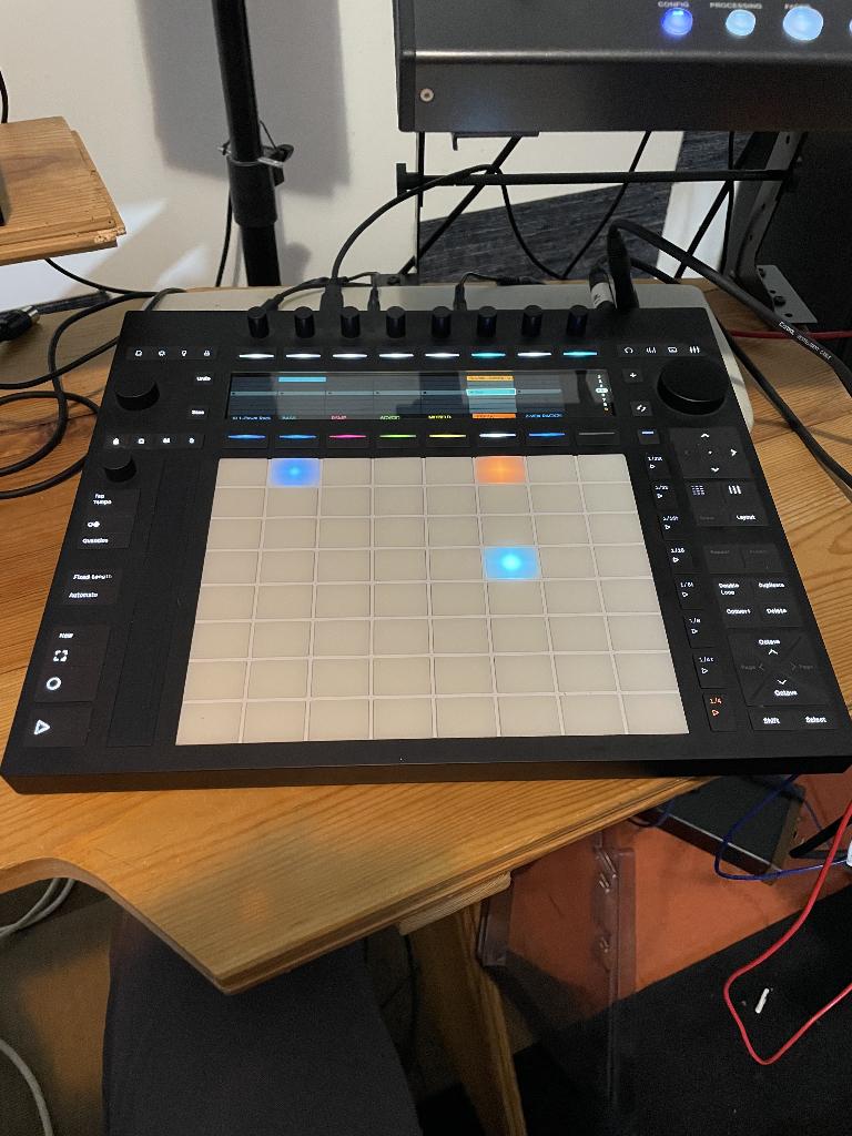 Ableton Push 3 Standalone, Muziek en Instrumenten, Midi-apparatuur, Ophalen, Zo goed als nieuw