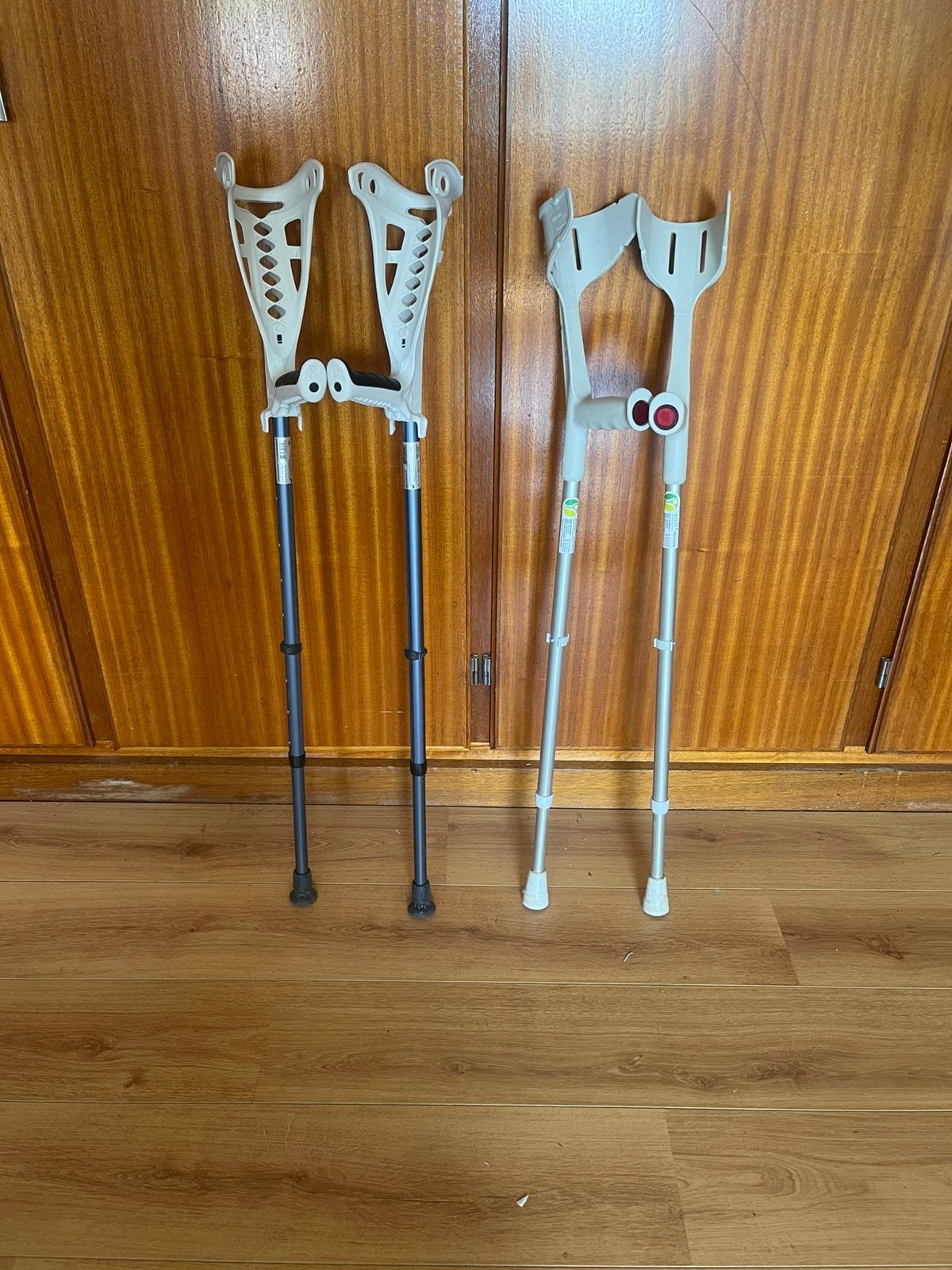 Krukken, Divers, Bâtons de marche, Enlèvement, Comme neuf