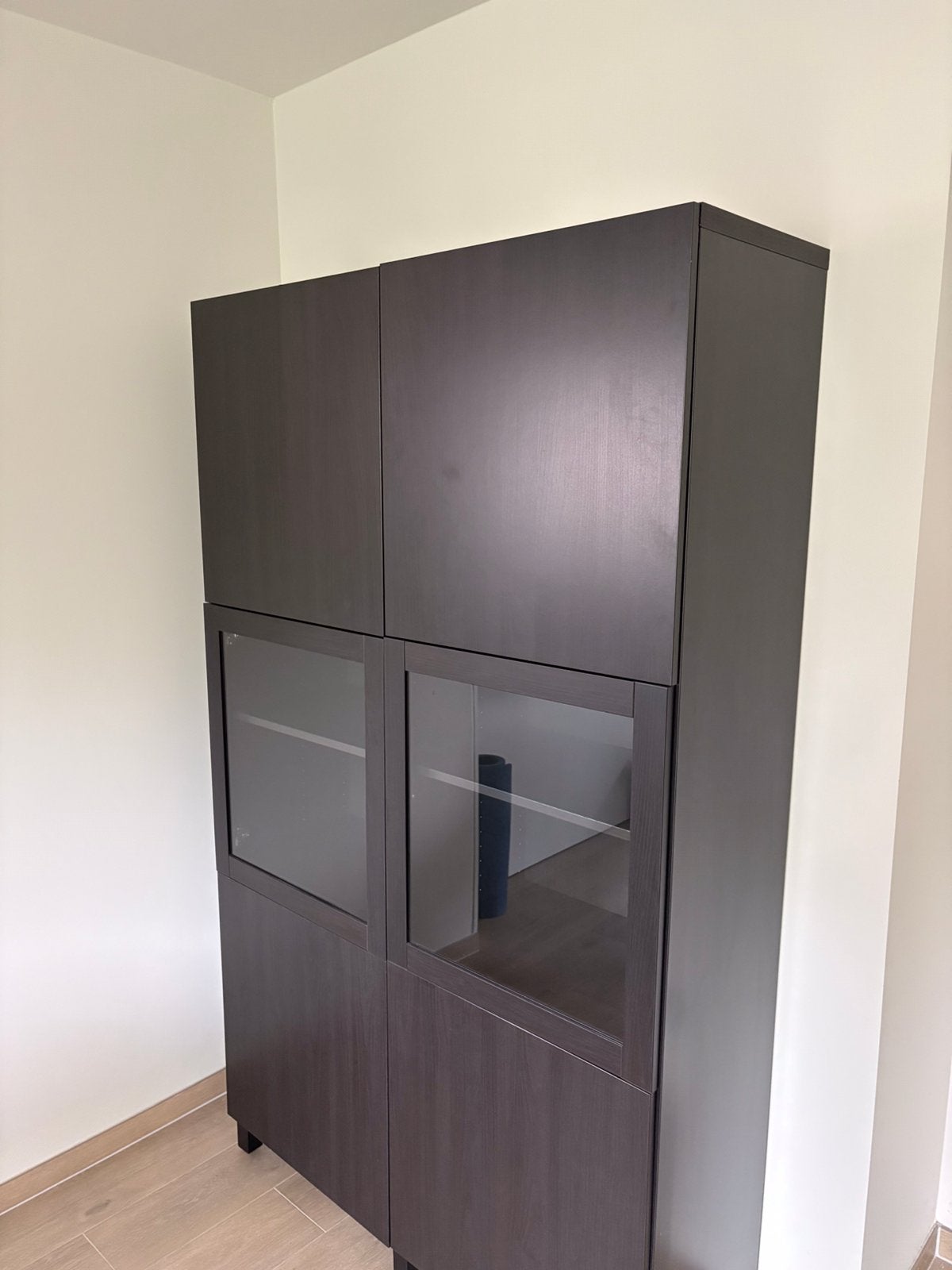 Ikea besta kast zwart bruin, Ophalen, Zo goed als nieuw