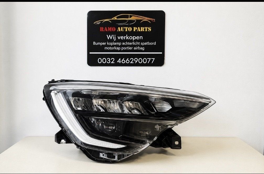 KOPLAMP RENAULT ARKANA FULL LED 12V ORIGINEEL 260100509R, Gebruikt, -, Renault, -