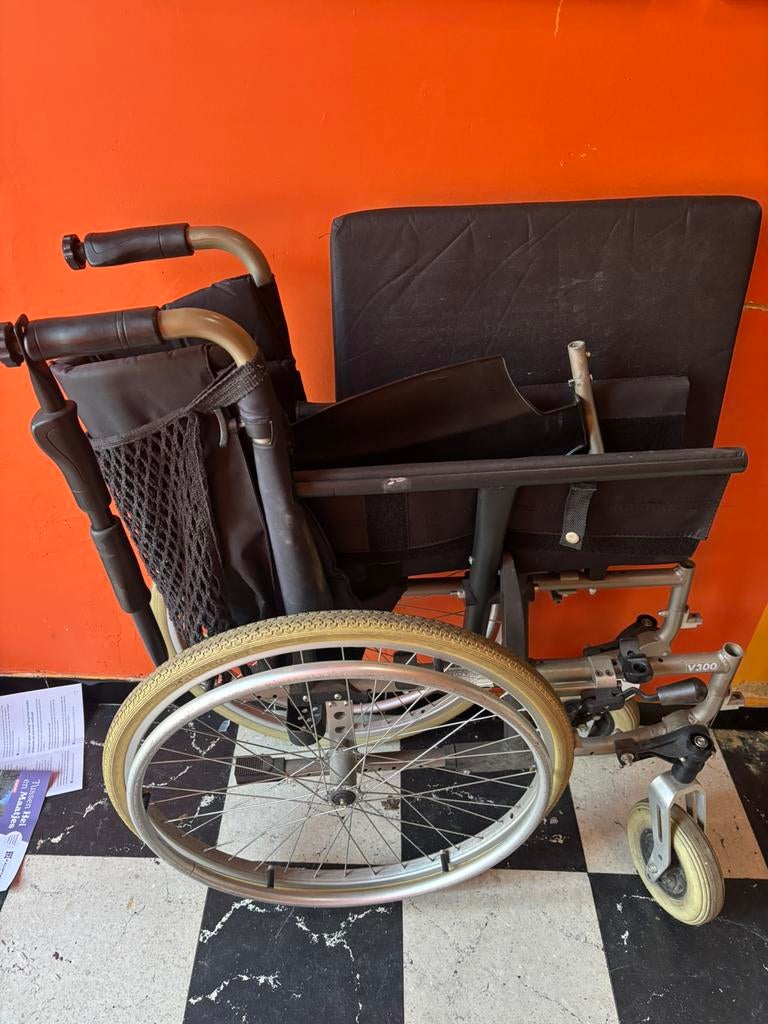 Rolstoel, Enlèvement, Comme neuf