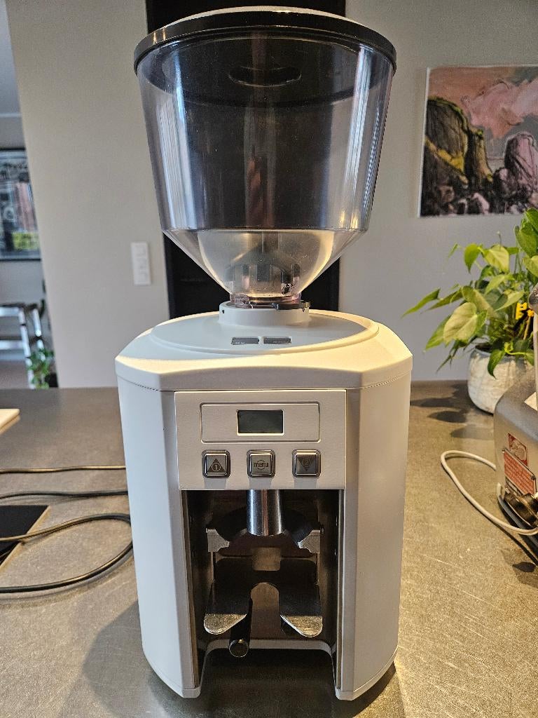 Moulin à café professionnel DALLA CORTE DC ONE, Enlèvement, Utilisé