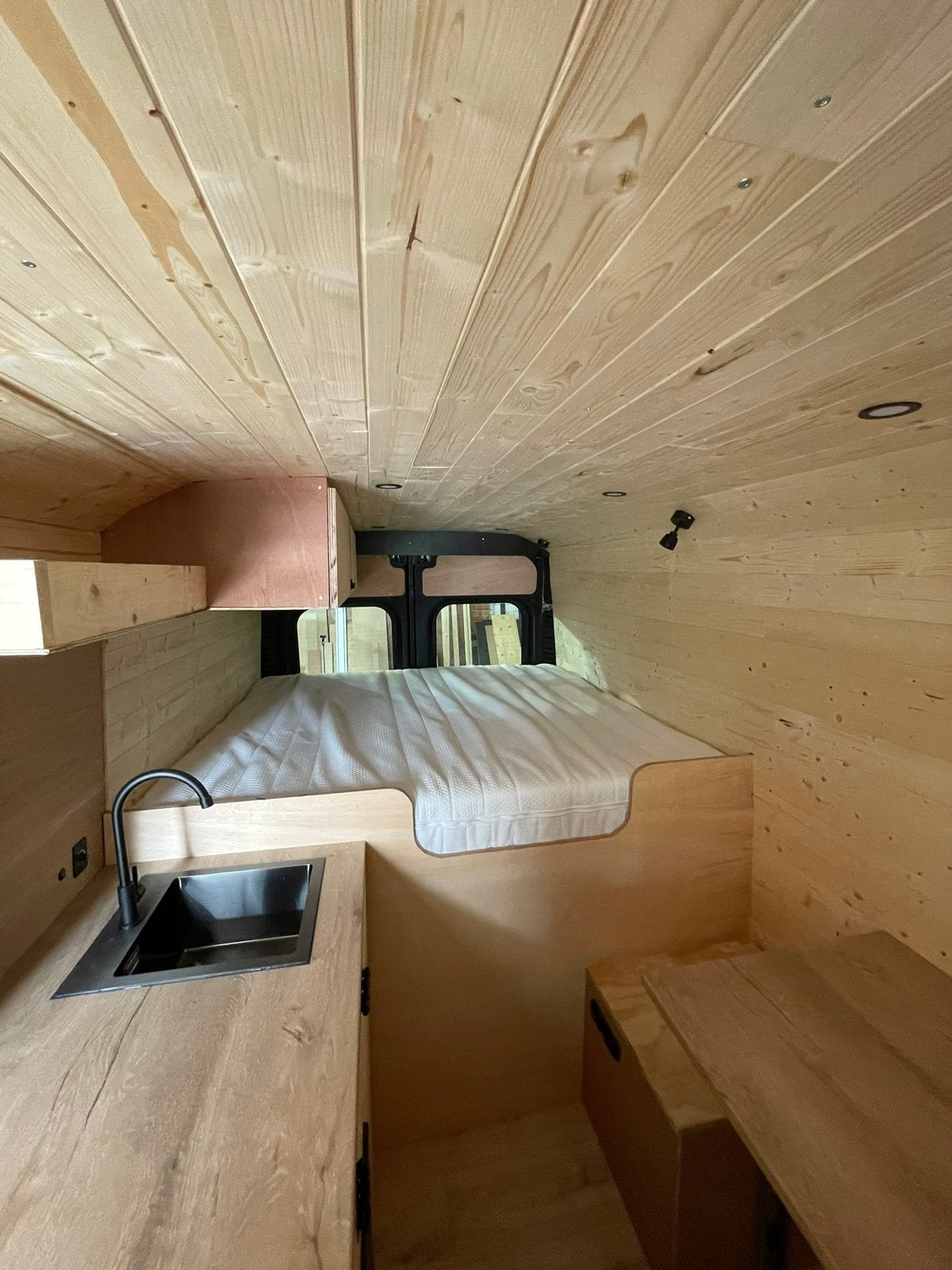 Reisnest Campers op maat, Caravans en Kamperen, Particulier