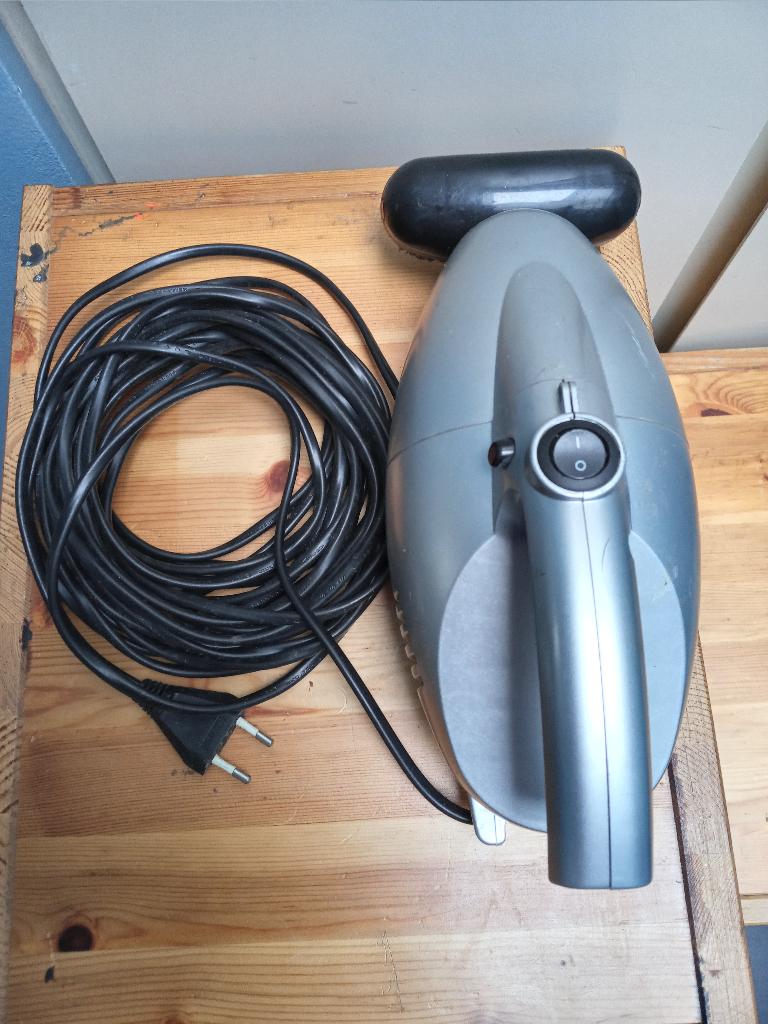 ASPIRATEUR, Réservoir, Puissance d'aspiration réglable, Autres marques, Comme neuf