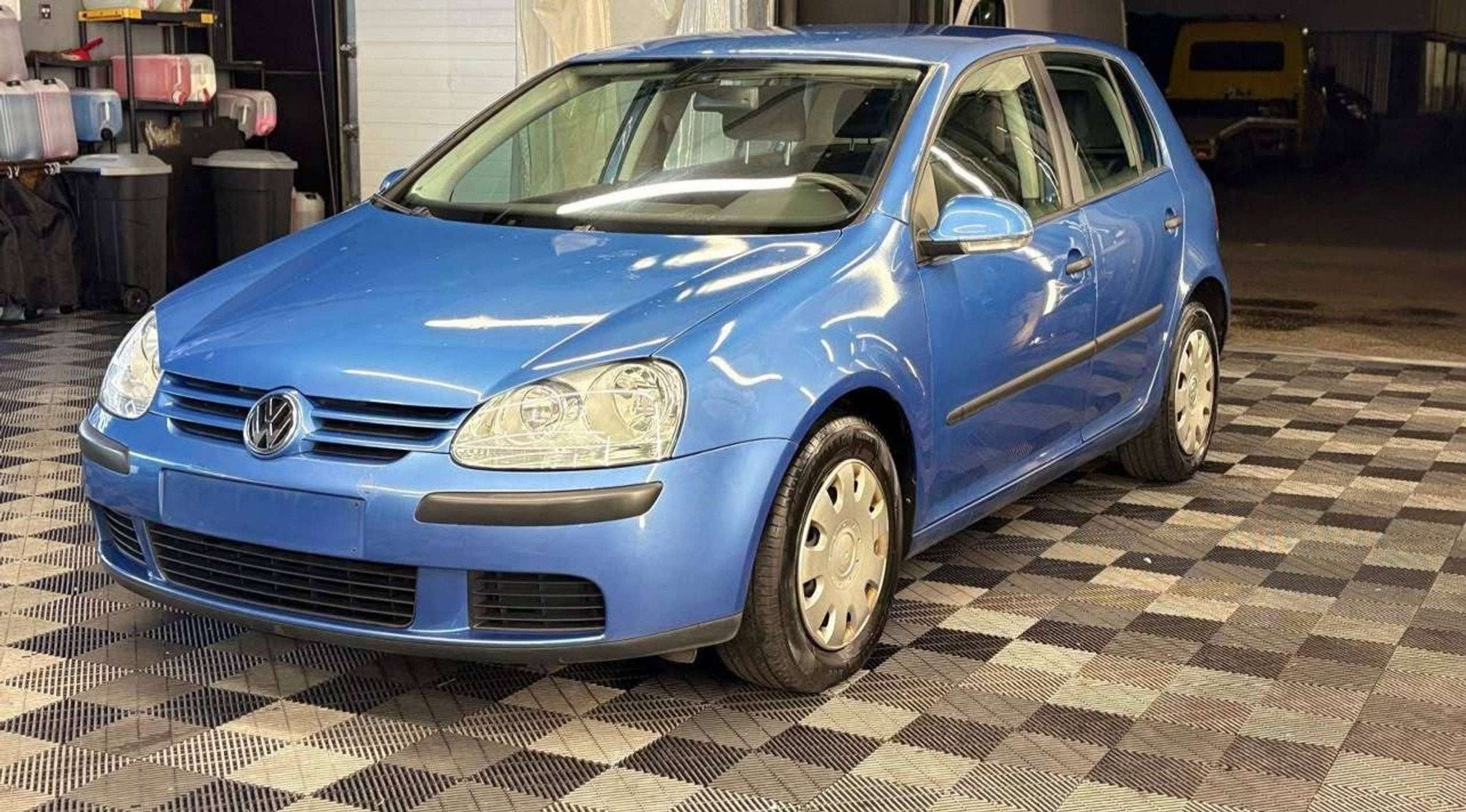 Volkswagen Golf 1.4i 16v benzine bj. 2004 191000km, Auto's, Airbags, Gebruikt, https://public.car-pass.be/vhr/d79eb67a-0b44-429d-8b48-696ac24aaab5