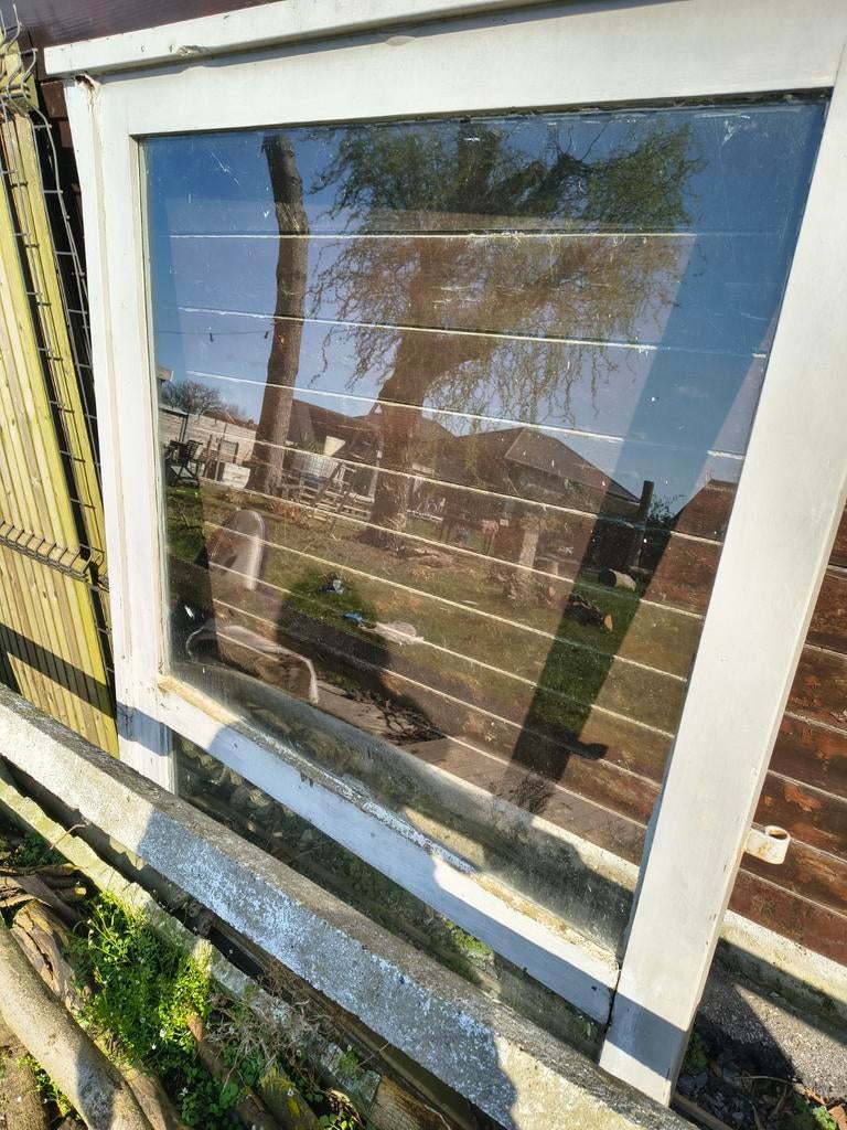 Glazen windscherm voor aan muur, Ophalen
