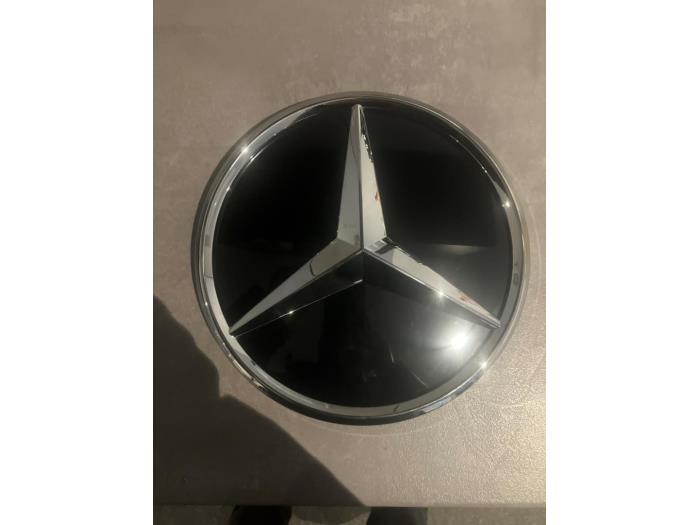 Étoile d'un Mercedes GLC-Klasse, 3 mois de garantie, Utilisé, -, -