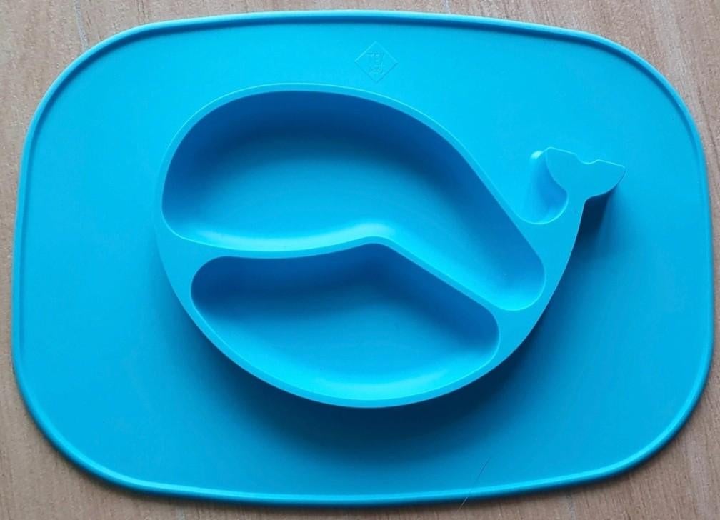 Assiette silicon bebe/enfant neuve, Enlèvement ou Envoi