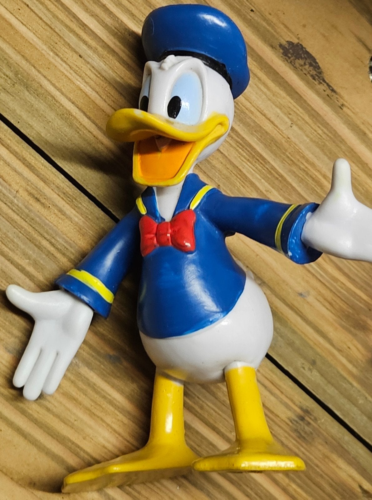 Figurine à nœud vintage Disney Donald Duck
Il s'agit d'un, Collections, Enlèvement ou Envoi, Donald Duck
