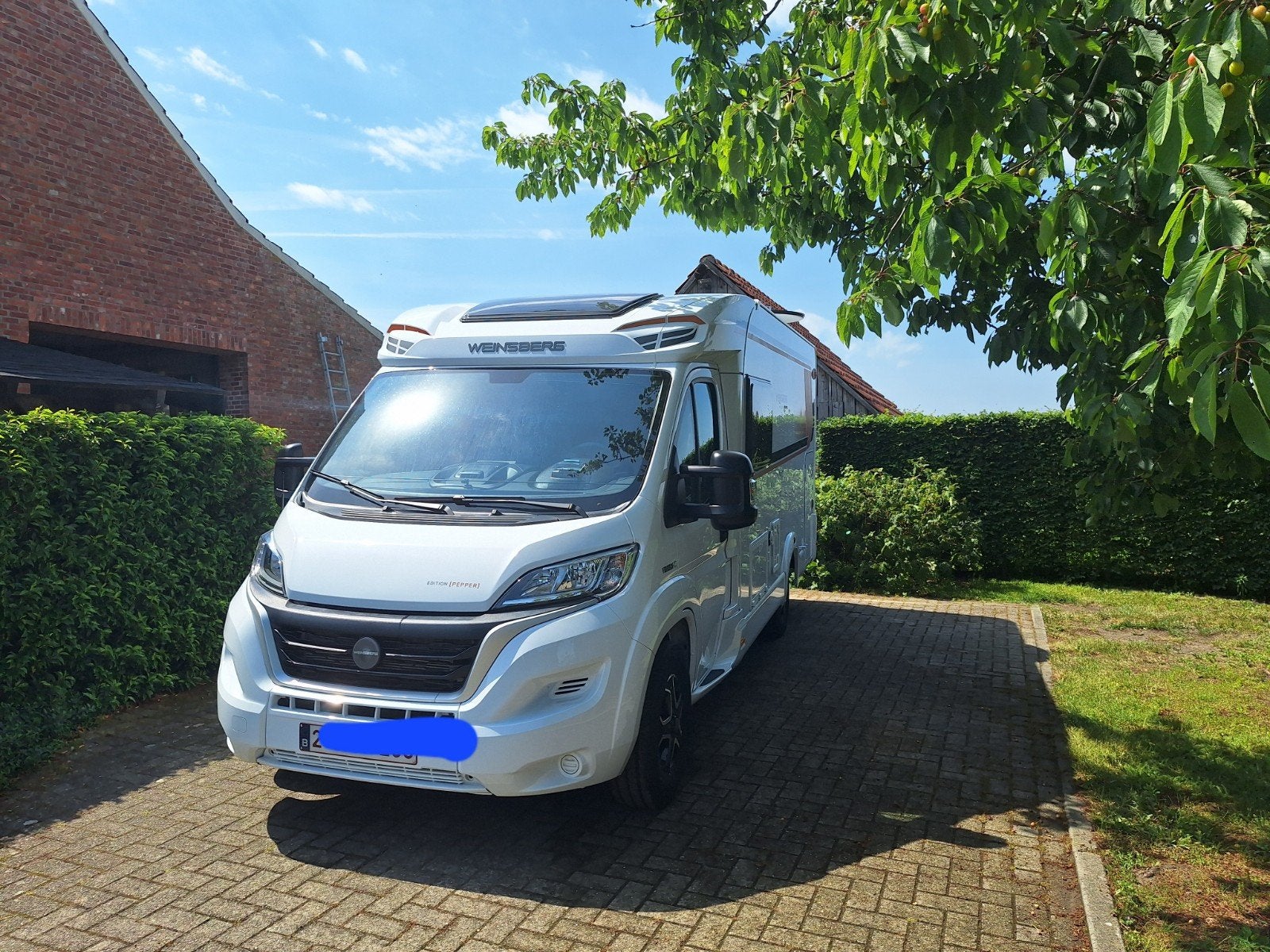 Weinsberg cara compact 600MEG met FIAT garantie tot mei 2027, Caravans en Kamperen, Mobilhomes, Automaat, Weinsberg, Ringverwarming