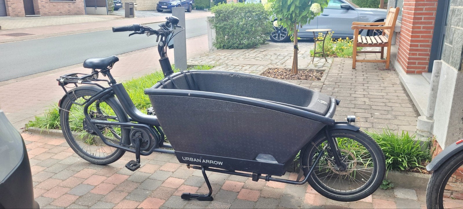 Urban Arrow bakfiets 2020, Ophalen