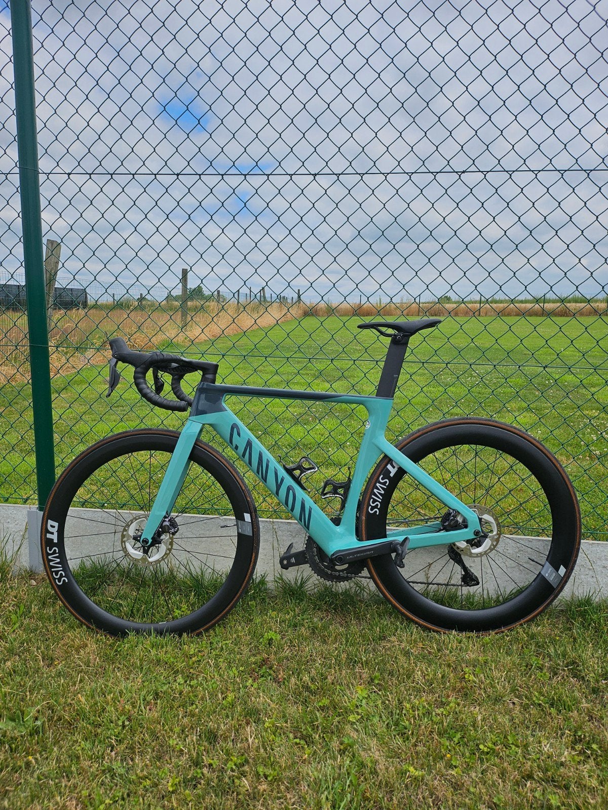Canyon Aeroad Slx8 di2 + powermeter en Wahoo meter, Vélos & Vélomoteurs, Enlèvement ou Envoi