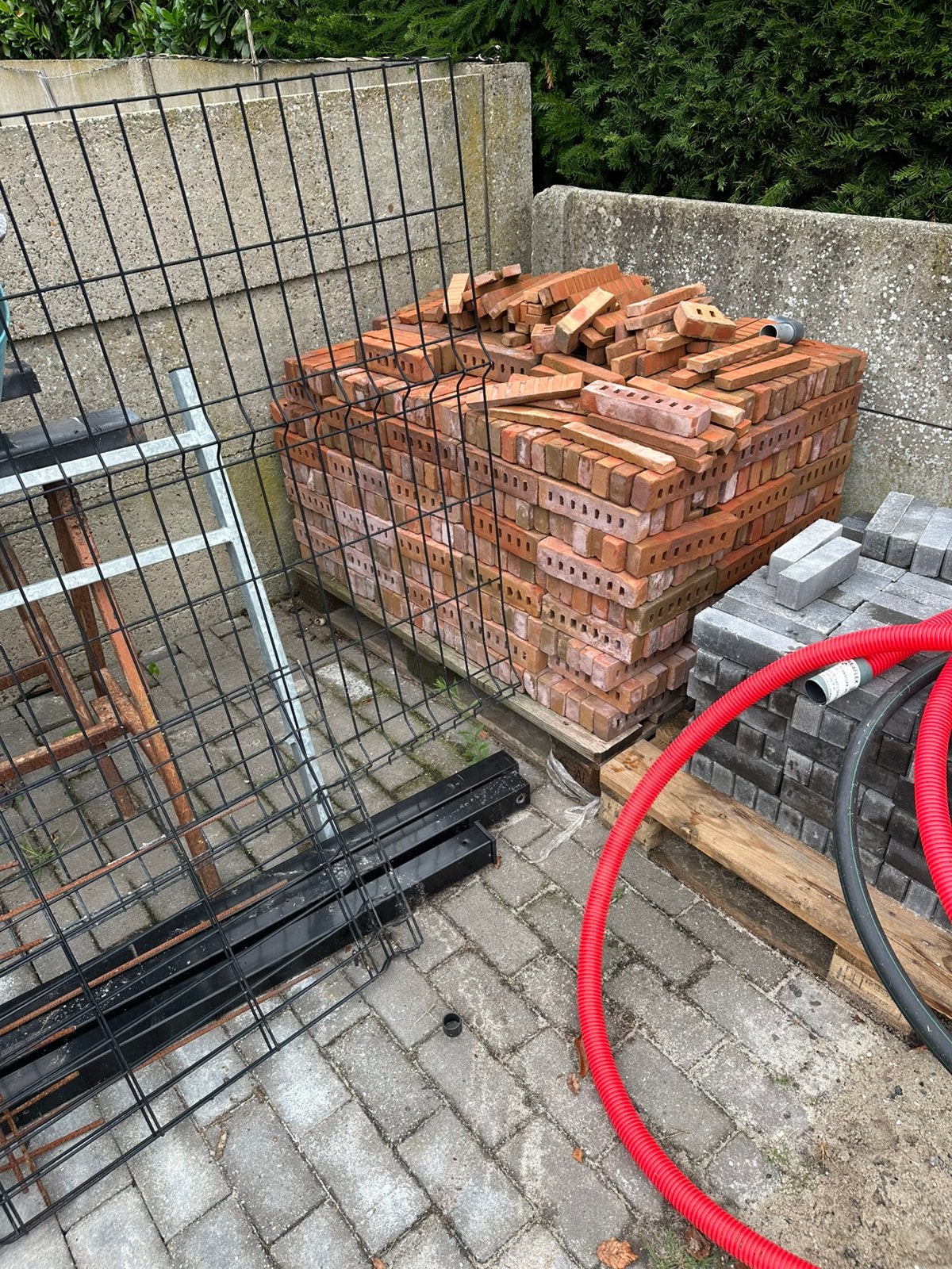 Lot gevelstenen type Wienerberger Metropolis aula rood, Ophalen, Zo goed als nieuw