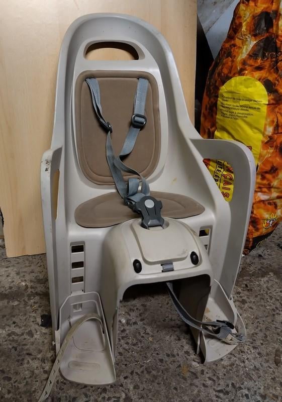 Sièges enfant vélo, Repose-pieds, Enlèvement, Utilisé, Polisport