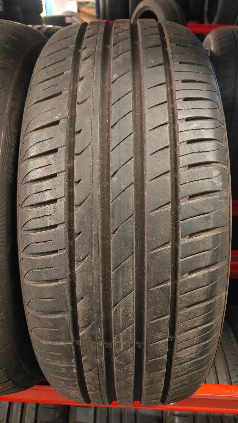 205/55r16 Hankook 40€ per stuk met montage en balanceren, Ophalen