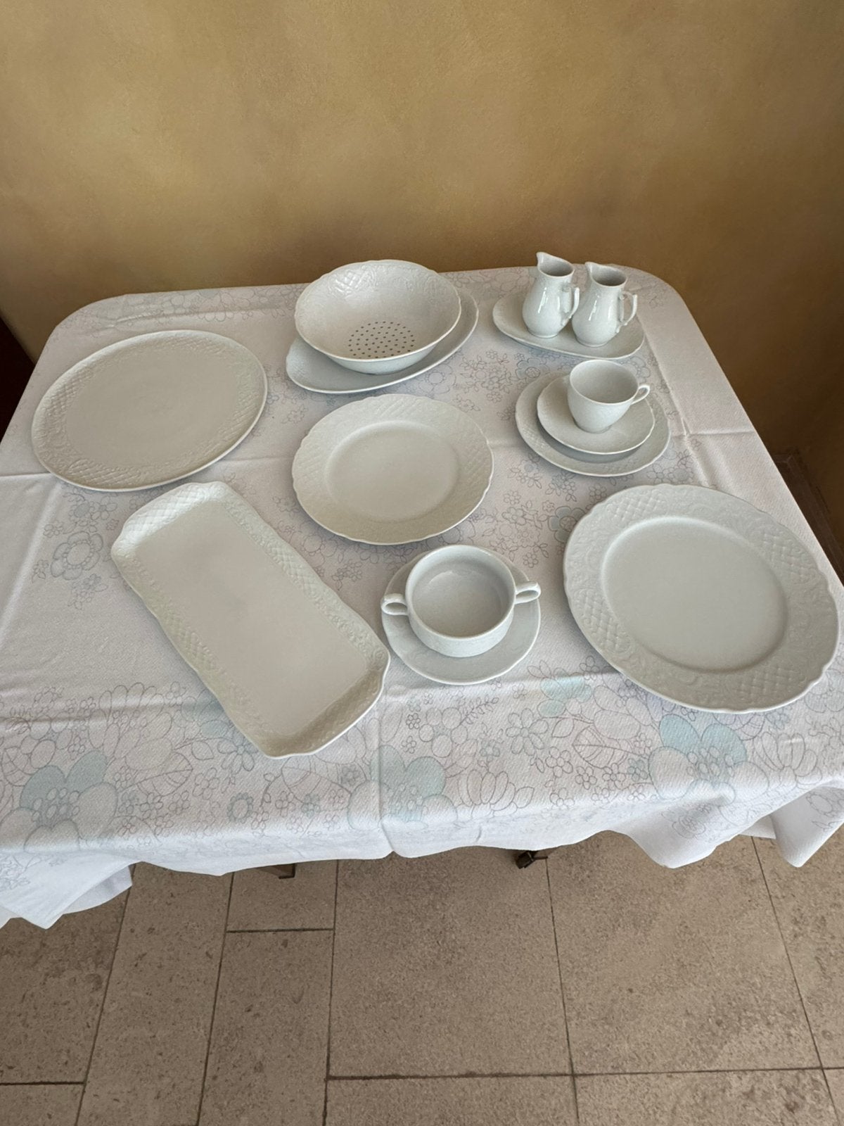 Servies BAVARIA, Enlèvement