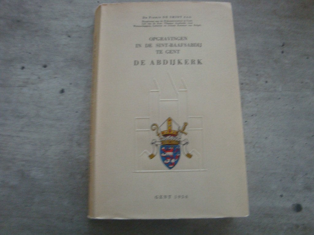 OPGRAVINGEN IN DE SINT-BAAFSABDIJ TE GENT..., Boeken, Ophalen of Verzenden, Gelezen