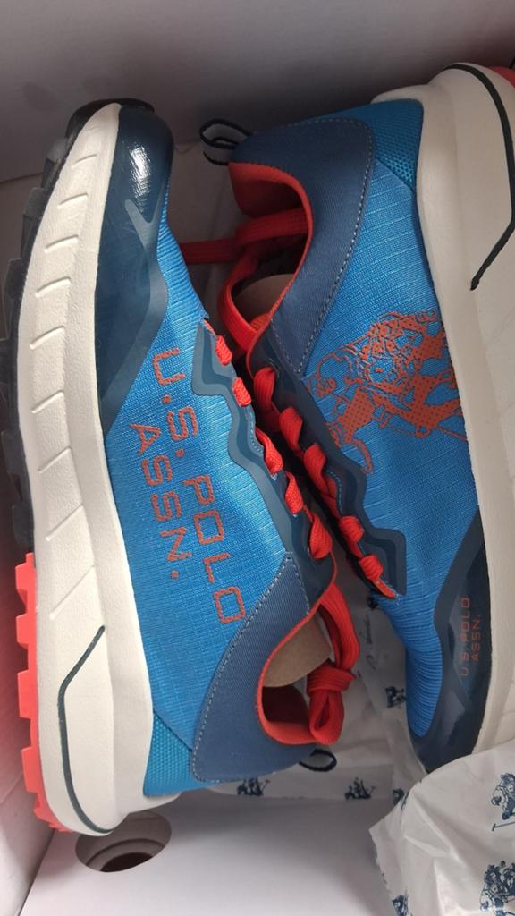 Sportschoen, Sport en Fitness, Hockey, Ophalen of Verzenden, Nieuw, Schoenen