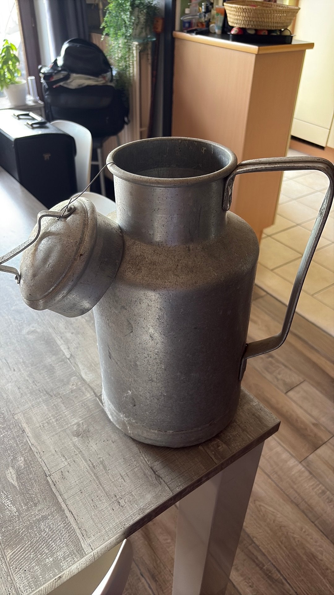 Ancien pot à lait 10 euros, Enlèvement