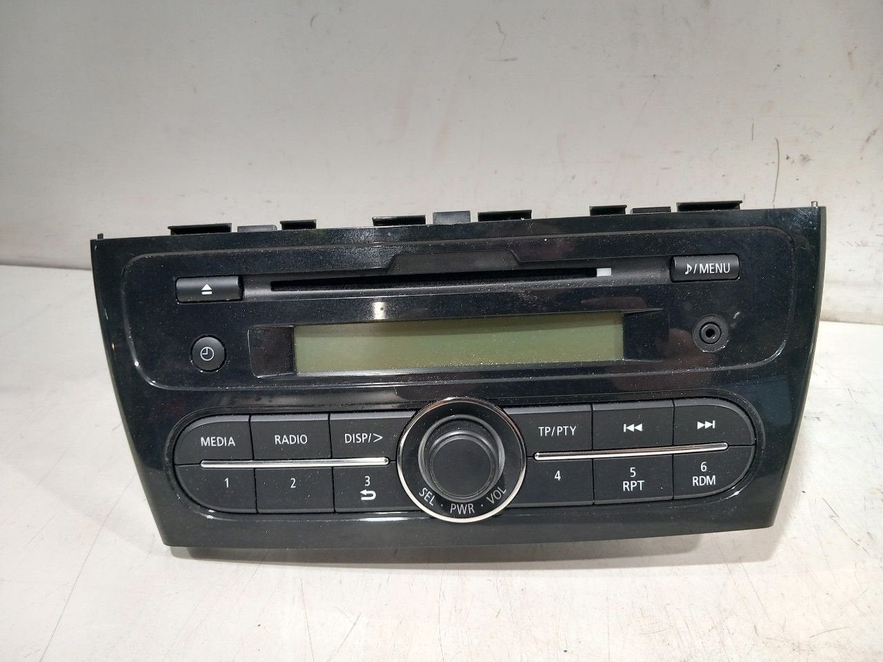Radio Mitsubishi Space Star, Enlèvement ou Envoi, Van der Ven Autorecycling B.V., Onderdelen@venauto.nl, Ettenseweg 76, 4706 PB Roosendaal, The Netherlands