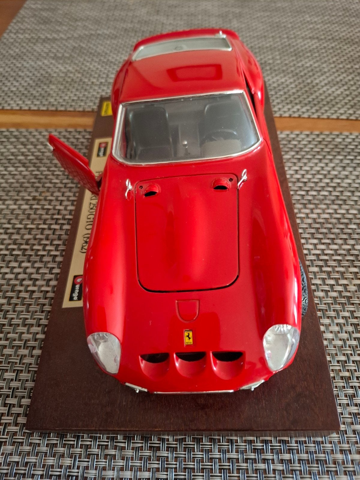 Ferrari 250 gto uit 1962 mint, Ophalen of Verzenden, Zo goed als nieuw, Auto, Burago